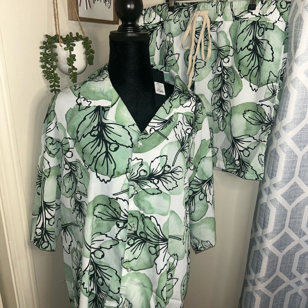 Pitri Textured Warmup Shorts and shirt - Green/combo